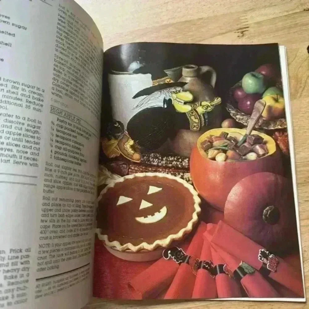 1979 Celebrate the Four Seasons‎ Cookbook Volume II  Hallmark Paperback T1 #17